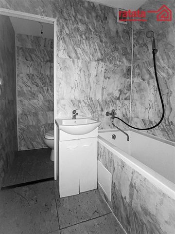 Pronájem bytu 2+kk 40 m² - Fotografie 4