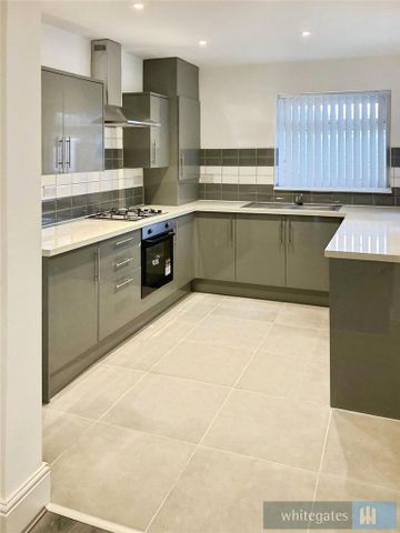 3 bedroom terraced house to rent - Photo 4