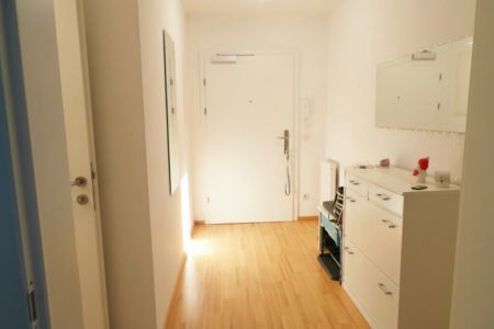 LEND nahe AVL List Gmbh, neuwertige sonnige 3ZI mit Balkon 10m² + Tiefgarage - Foto 4