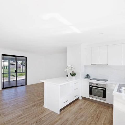 Three bed family home - Cooroy - Photo 1