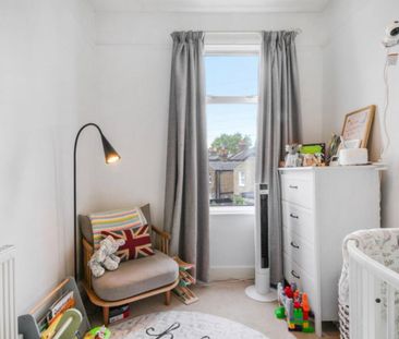 Room in a Shared House, Aldis St, SW17 - Photo 4
