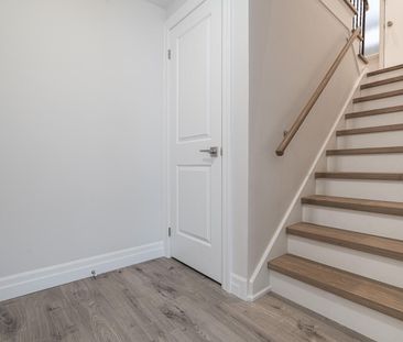 For Lease - 53 Heathview Avenue, Toronto, Ontario - Photo 1