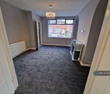 2 bedroom semi-detached house to rent - Photo 3