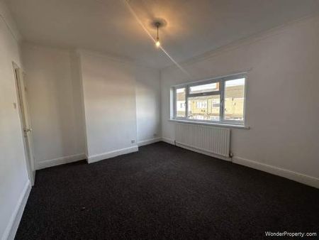 3 bedroom property to rent in Grimsby - Photo 5