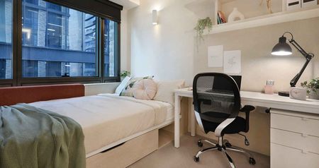 Standard Studio Apartment - Photo 2