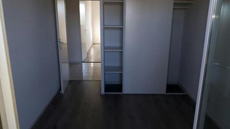 APPARTEMENT T4 82M - Photo 3