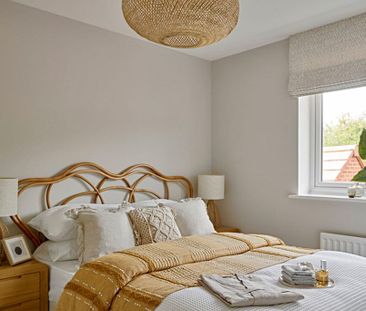 4 bedroom detached house to rent - Photo 3