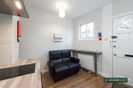 Studio to rent - Photo 3