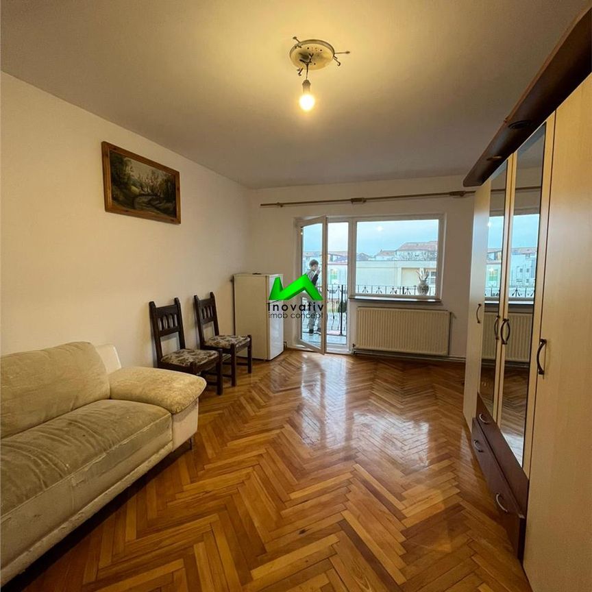 Apartament de inchiriat 3 camere Sibiu Strand - Photo 1