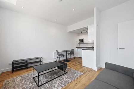 West Smithfield, London, EC1A 9HZ - Photo 2