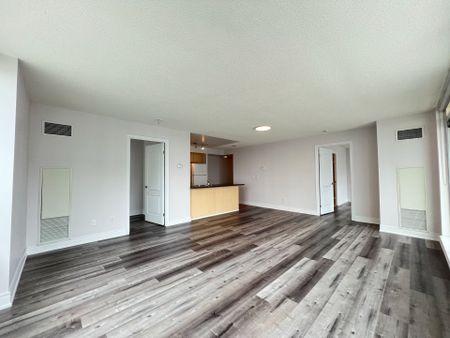 For Lease - 48 Suncrest Boulevard Unit# 918, Markham, Ontario - Photo 2