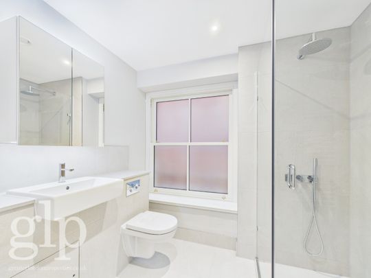 1 Bedroom Apartment, Denman Street, London, Greater London, Soho, W1D - Photo 1