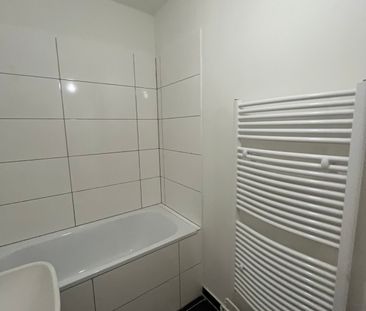 ab 01.04. - Große 1-Zimmer-Wohnung in Kirchseeon-Eglharting - Photo 1