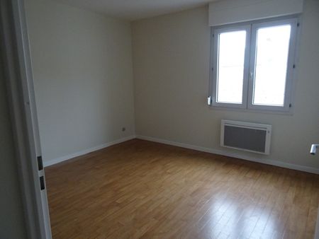 Location Appartement 3 Pièces 66 m² - Photo 3