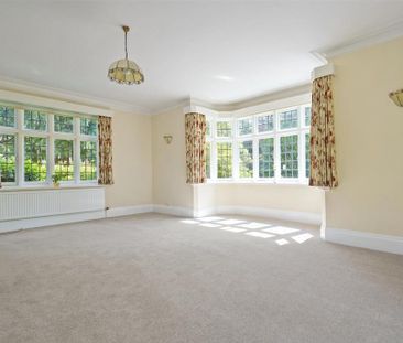 6 bedroom detached house to rent - Photo 1