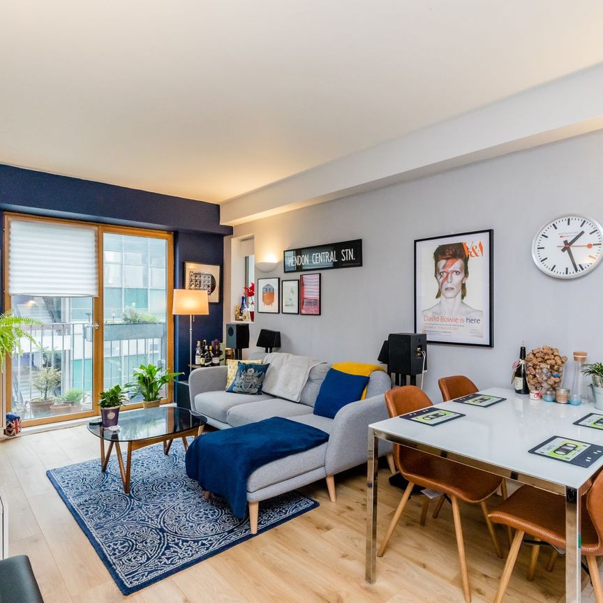 Pullman Haul, 39 New England Street, BN1 - Photo 1