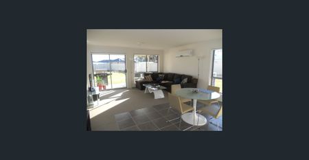 Quiet court location - Photo 2