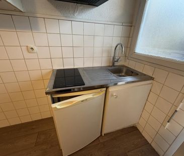 Location Appartement 2 pièces 32m² BORDEAUX 33800 - Photo 2