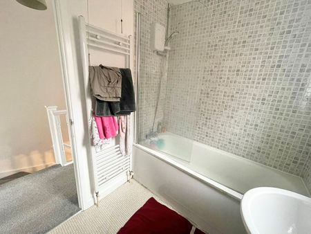 Lysley Close, Chippenham - Photo 3