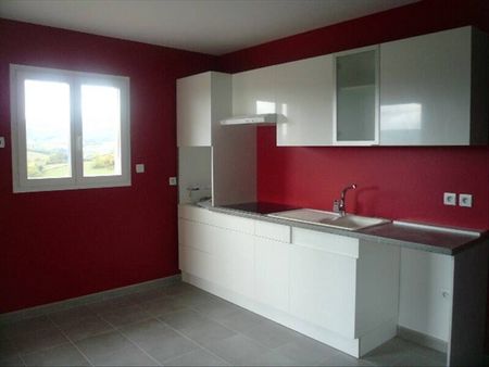 Location maison 4 pièces 95.43 m² à Berzé-la-Ville (71960) - Photo 5