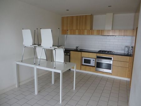 Be Impressed with This Dazzling 40th-Floor CBD Pad 2 Bedrooms | 1 Bathroom - Photo 5