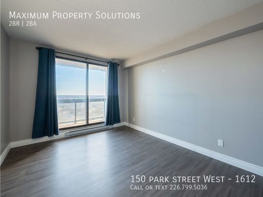 Pristine Condo Unit 2 bed/1.5 Bath - Photo 1
