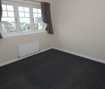 Property to let in By St Andrews - Photo 3