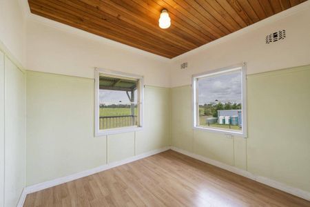 FARM HOUSE NEAR ULMARRA - Photo 2