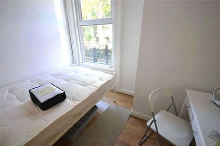 23 Clifton Avenue, Fallowfield, Manchester, Manchester, M14 6UD - Photo 2