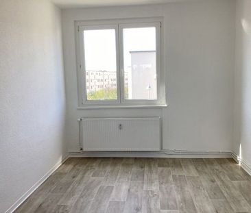 Erstbezug nach Sanierung - Ihr neues Zuhause wartet auf Sie! - Foto 2