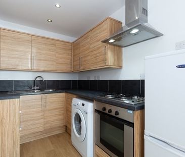 Cranmer Road, Cowley - Photo 5