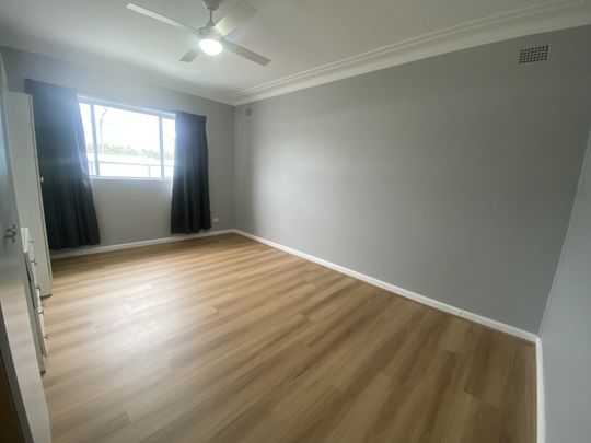 1/4-8 O'Sullivan Road - Photo 1