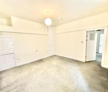 1 bedroom property to rent - Photo 3