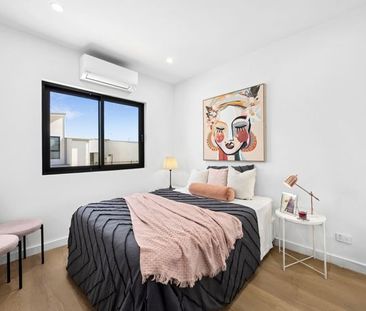 1B Maggie Scott Terrace, Whitlam ACT 2611 - Duplex For Rent | Domain - Photo 2