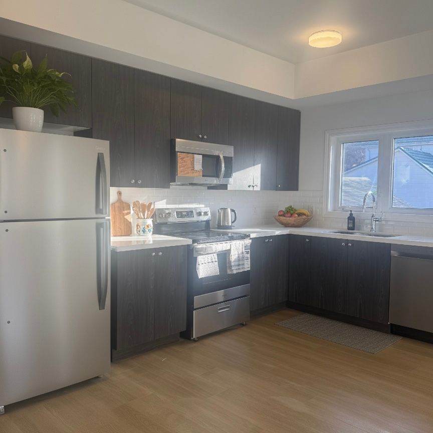 For Lease - 2 Slessor Boulevard Unit# 13, Grimsby, Ontario - Photo 1