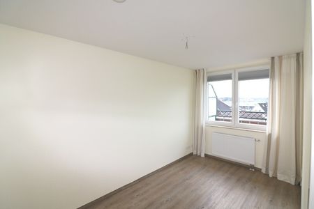Wunderschöne 3 Zimmer Wohnung im Staffelgeschoss und Tiefgaragenstellplatz - Photo 5