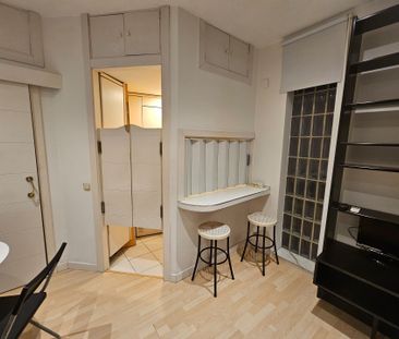 Apartamento de alquiler en Alberto Aguilera, Universidad - Malasaña - Photo 4