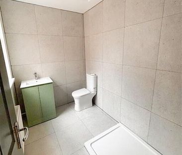 194A Ravenhill Road, Belfast, BT6 8EF - Photo 6