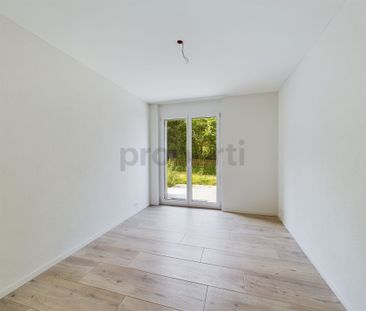 Helle 3.5-Parterrewohnung mit traumhaftem See- & Bergblick in Hause... - Photo 2