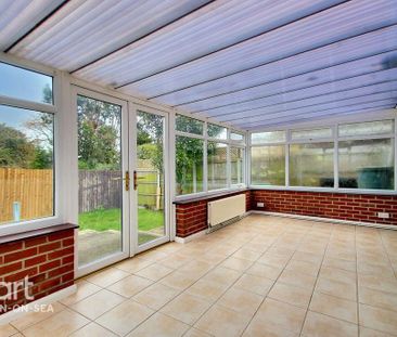 2 bedroom bungalow to rent - Photo 1