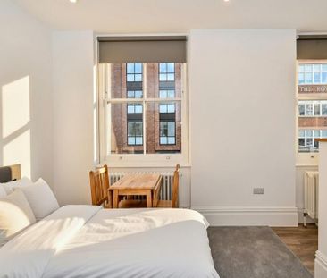 Studio to rent - Photo 1