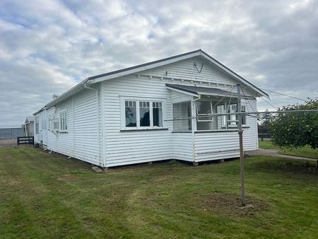 4 Bedroom House for Commercial Tenants - Photo 3