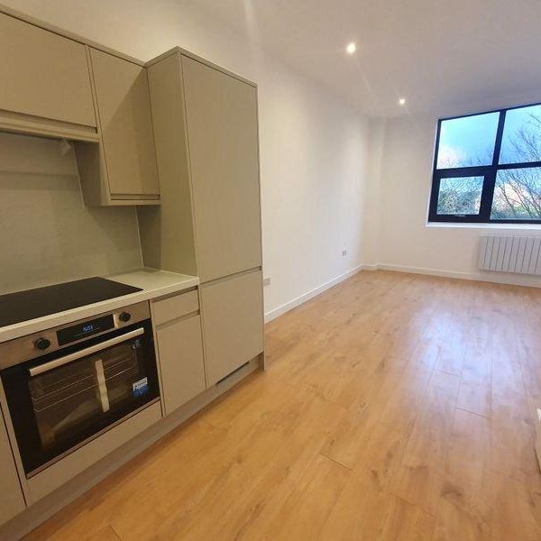 1 bedroom flat to rent - Photo 1