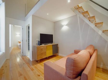 Rua da Torrinha, Porto, Braga 4050-609 - Photo 4