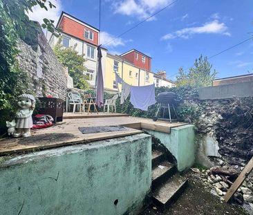 Edinburgh Road, Brighton, East Sussex, BN2 - Photo 6