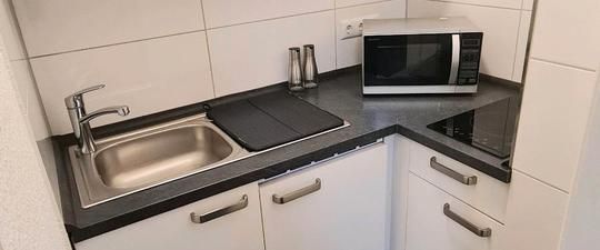 Vollmöblierte 1-Zimmerwohnung alles inklusive zentral in HH-City - Photo 1