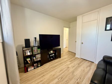 For Lease - 851 Bem Avenue, Pickering, Ontario - Photo 4