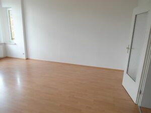 Jößnitzer Str. 141, Wohnung 5 ~~~ Balkon, Tageslichtbad mit Wanne und Dusche - Foto 4