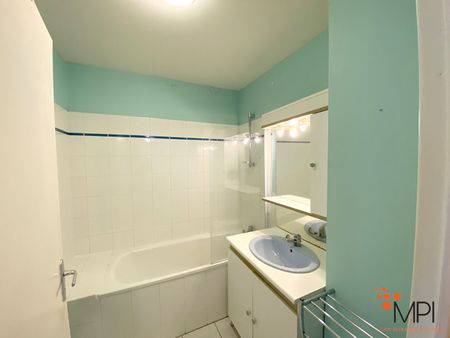 Location Appartement 3 pièces 75m² - Photo 5