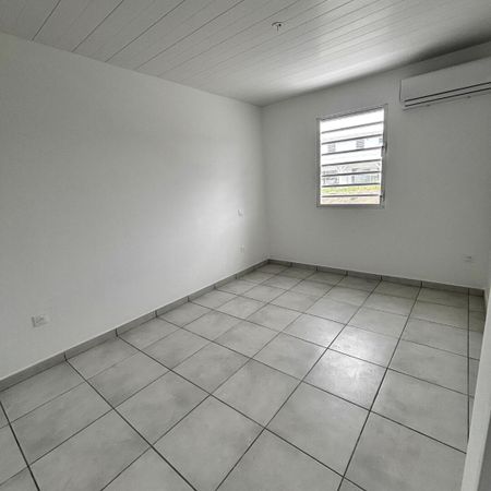 Location maison 4 pièces, 85.09m², Le Diamant - Photo 3